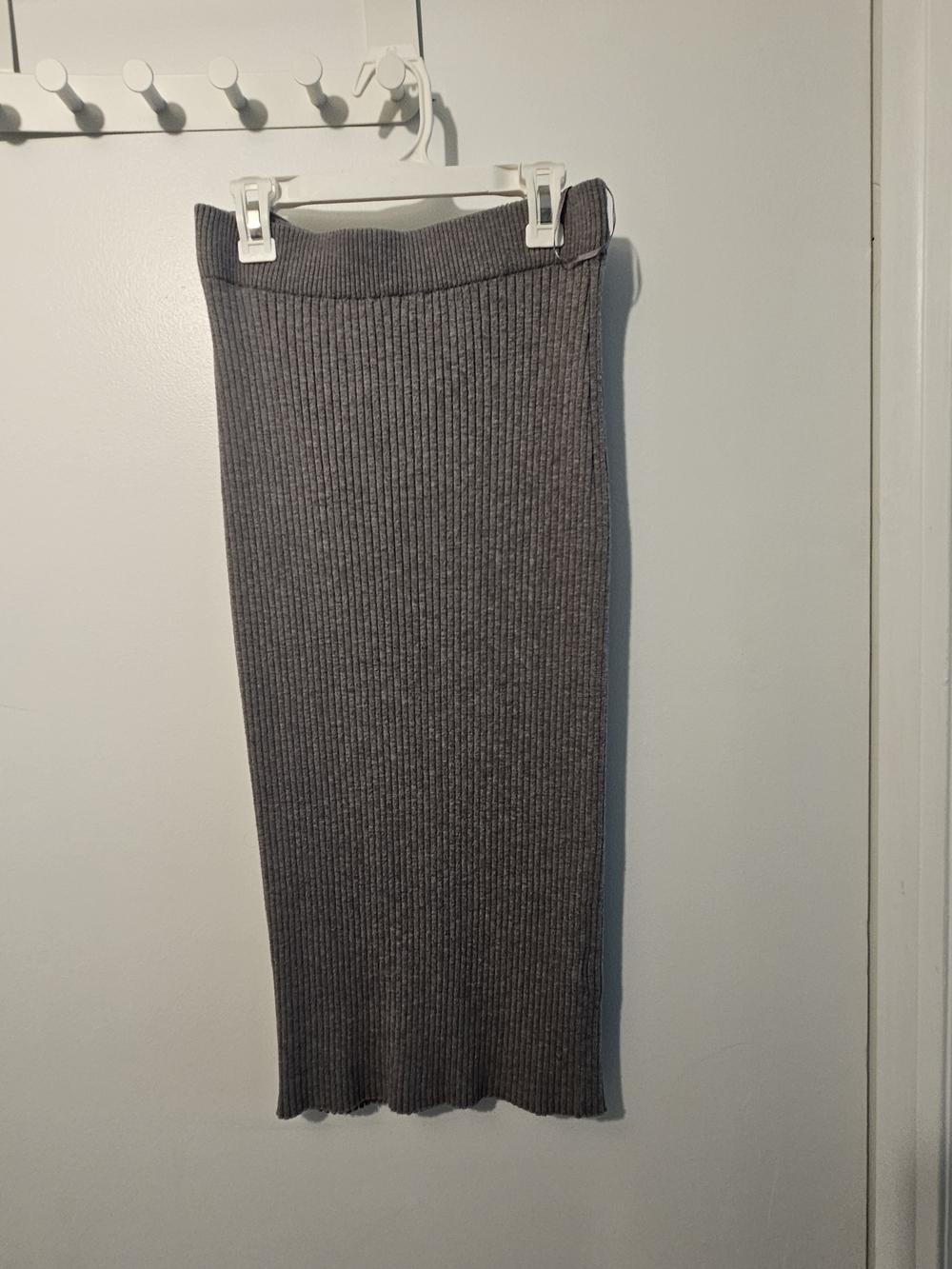 Banana Republic Charcoal Ribbed Midi Skirt